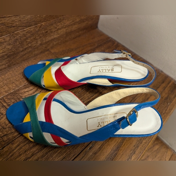 Vintage 80s color block leather, peep toe, sling back, low heel pumps. Sz 5 1/2 - Picture 11 of 15